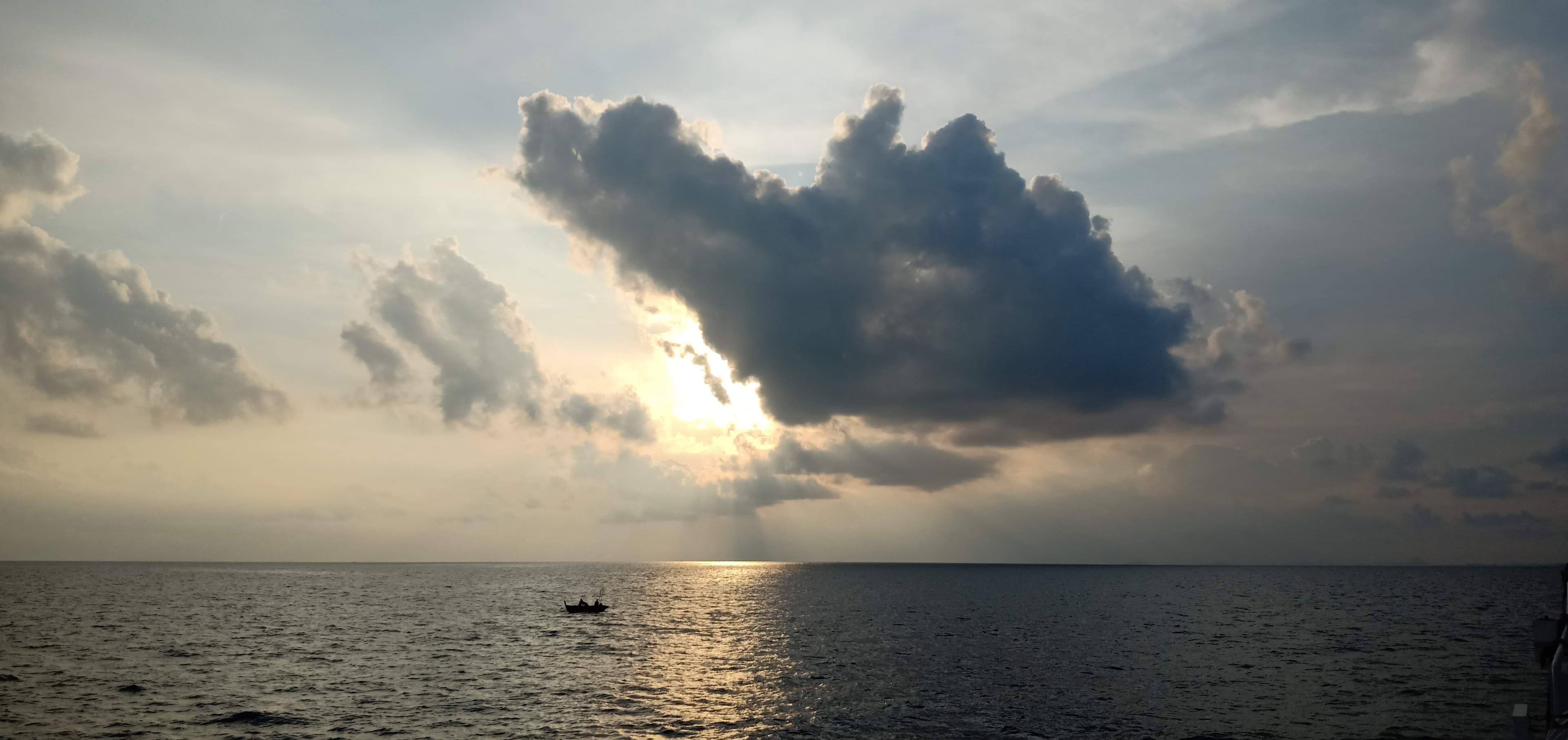 Dramatic clouds over the open ocean